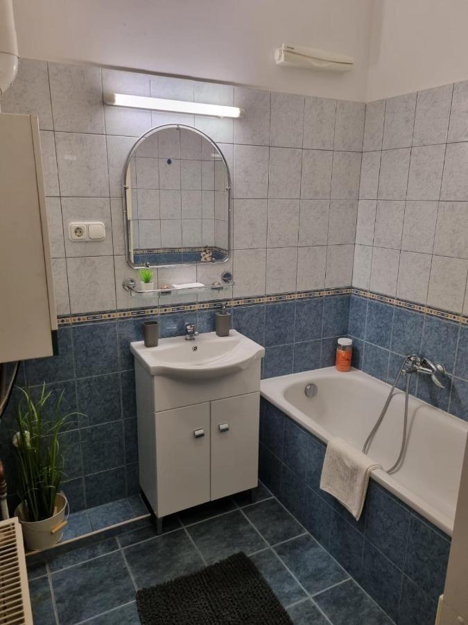 Tudor Apartman Szeged Extérieur photo
